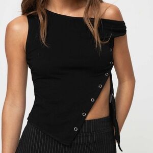 Princess Polly Off the Shoulder Tank